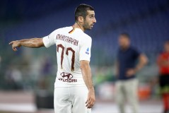 巴萨对阵瓦伦西亚：两位新面孔能否点亮约翰·克鲁伊夫球场？